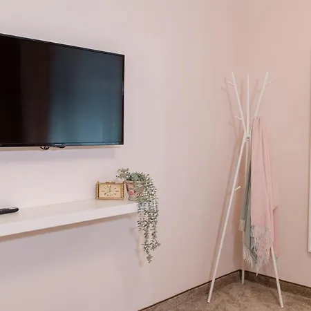 Appartement New Iorga5 Oldcity Selfcheckin Timişoara