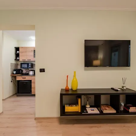 New Iorga5 Oldcity Selfcheckin Apartman *