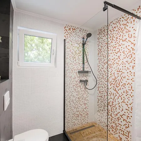New Iorga5 Oldcity Selfcheckin Apartment Timisoara