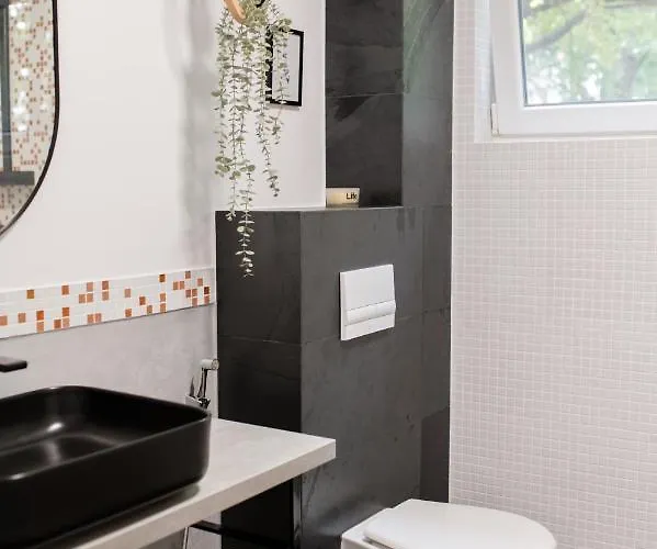 New Iorga5 Oldcity Selfcheckin